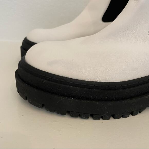 Good American Chelsea Boots 9.5 - Picture 6 of 7